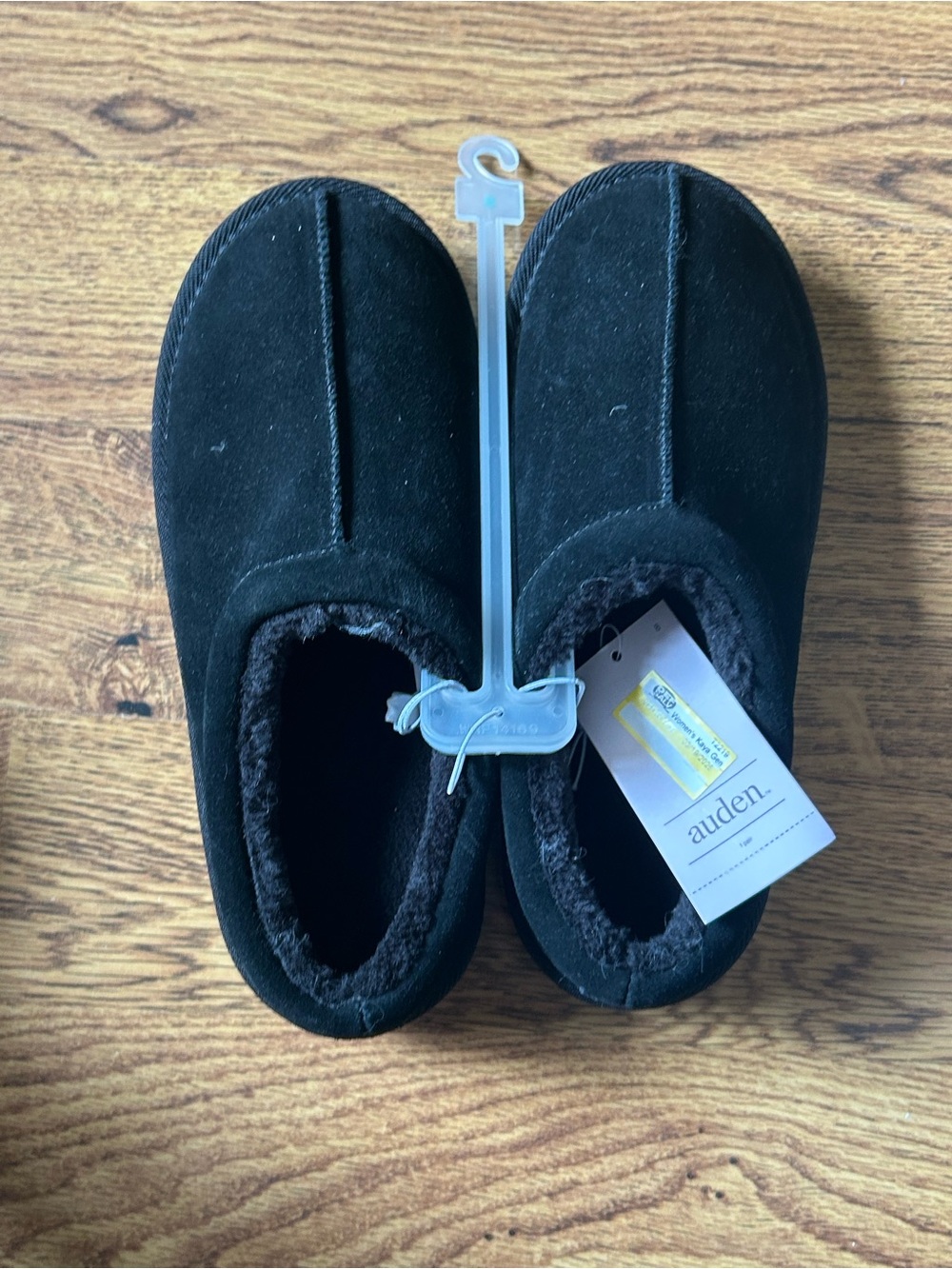 NWT Auden Kaya Slippers